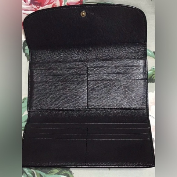 Coach Wallet and Check book •
3 fold Wallet • Carriage Logo - Picture 6 of 15